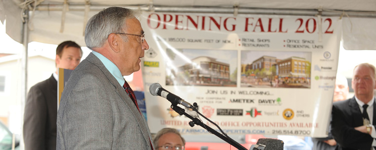 <p>Kent Mayor Jerry Fiala speaks during the Aug. 9 groundbreaking ceremony.<br />
</p>