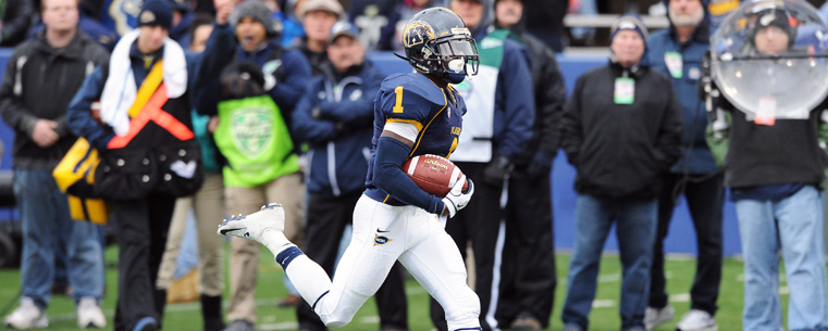 Kent State's Dri Archer scores a touchdown during a 35-24 win over the University of Akron, at Dix Stadium.