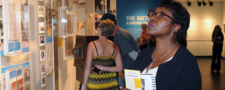 PBS news anchor Gwen Ifill spends time reviewing material in the May 4 Visitors Center in Taylor Hall.