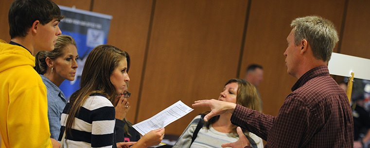 Incoming freshmen talk with advisors during the 2013 Destination Kent State summer program.