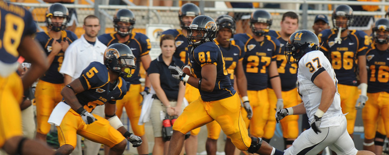 Kent State tight end Justin Thompson gains some yards during a game earlier this season.