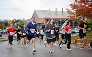 Photo of runners at Kent State University