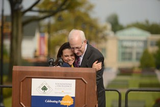 Photo of Jane Murphy Timken and Lester A. Lefton