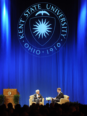 Nobel Peace Prize winner and Boston University Professor Elie Wiesel speaks with moderator Eric Mansfield of University Communications and Marketing at the second Kent State University Presidential Speaker Series.